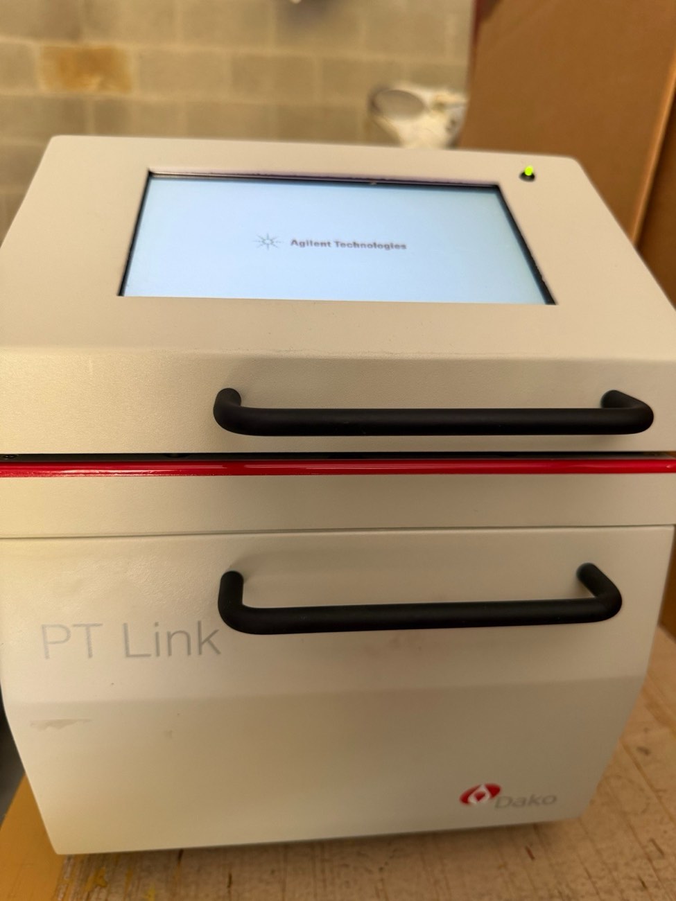 Agilent Dako PT Link PT200 Slide Pre-Treatment Module Histology - Powers On — view 2