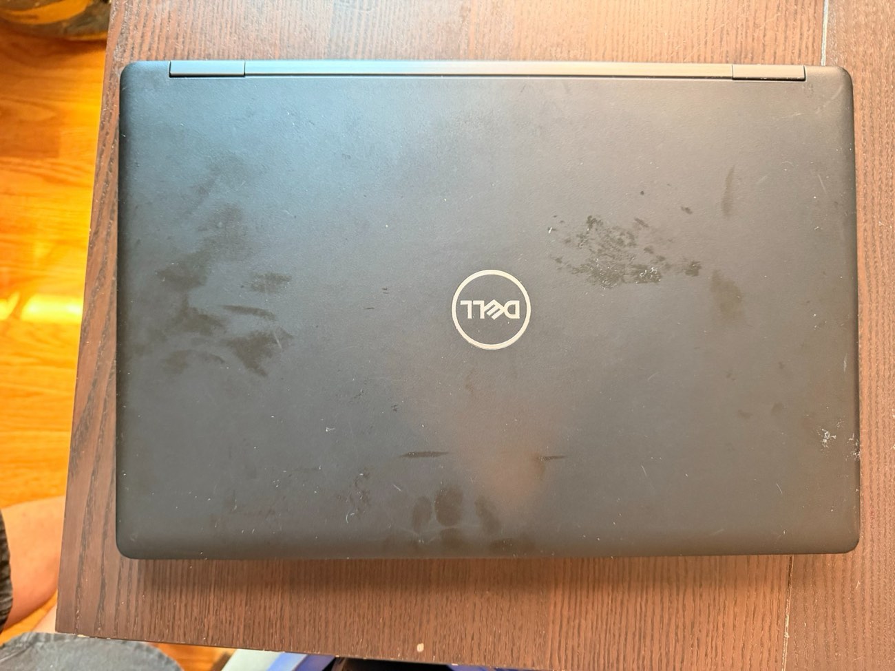 Dell Latitude 5590 15.6" i5-8250U 16GB 256GB SSD Windows 11 + Charger — view 2