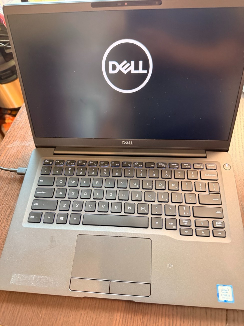 Dell Latitude 7400 14" i5-8365U 8GB 256GB SSD Windows 11 Ultrabook + Charger — view 2