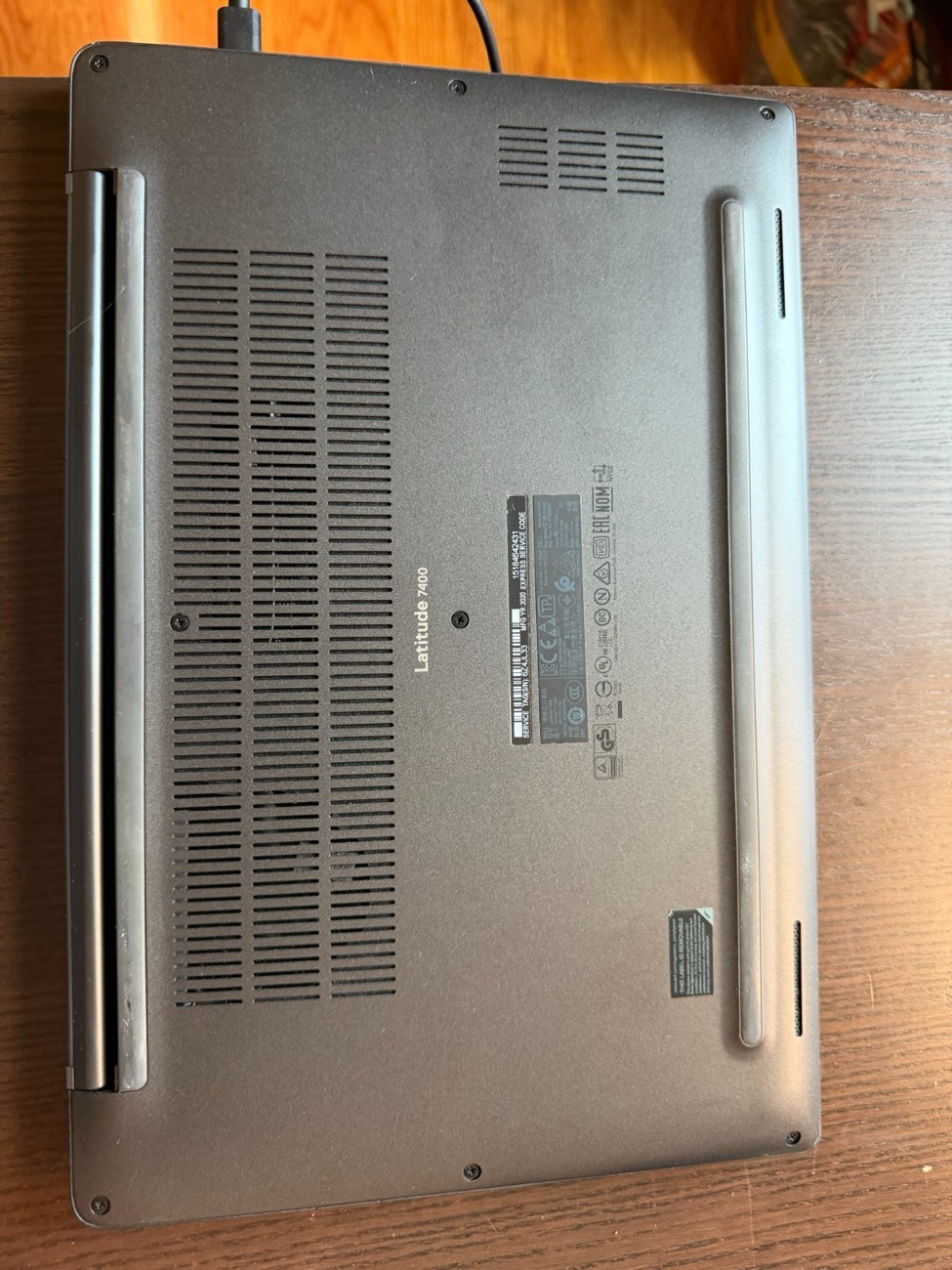 Dell Latitude i5-8365U 8GB 256GB SSD Windows 11 Business Laptop + Charger — view 3