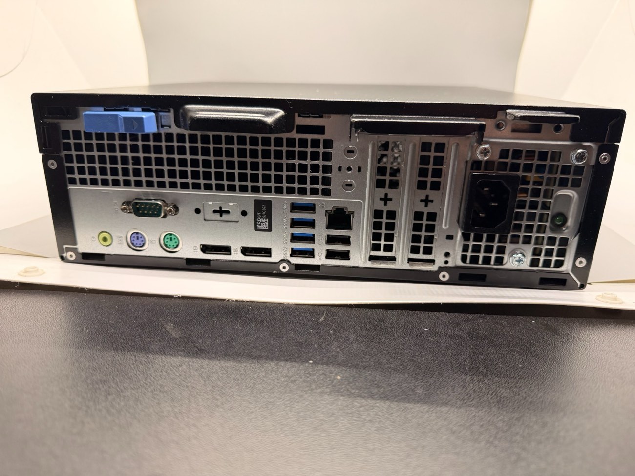 Dell OptiPlex 7070 SFF i5-9500 8GB 240GB SSD Windows 11 Desktop PC — view 2
