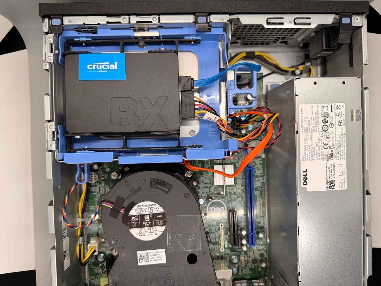 Dell OptiPlex 7070 SFF i5-9500 8GB 240GB SSD Windows 11 Desktop PC — view 3
