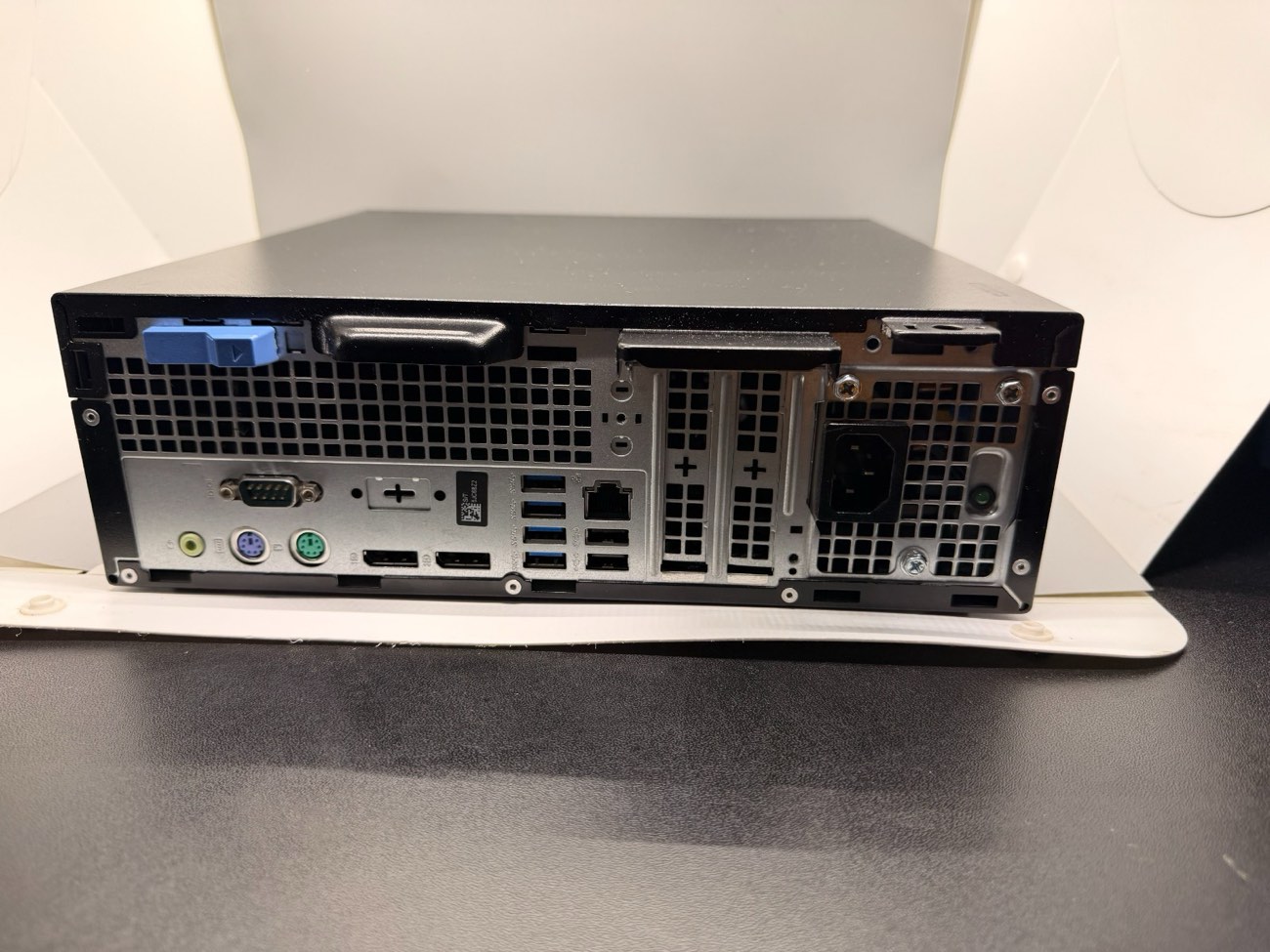 Dell OptiPlex 7070 SFF i5-9500 8GB 240GB SSD Win 11 Desktop w/ Keyboard & Mouse — view 2