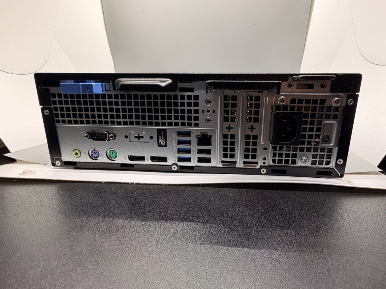 Dell OptiPlex 7070 SFF i5-9500 8GB 240GB SSD Win 11 Desktop w/ Keyboard & Mouse — view 3