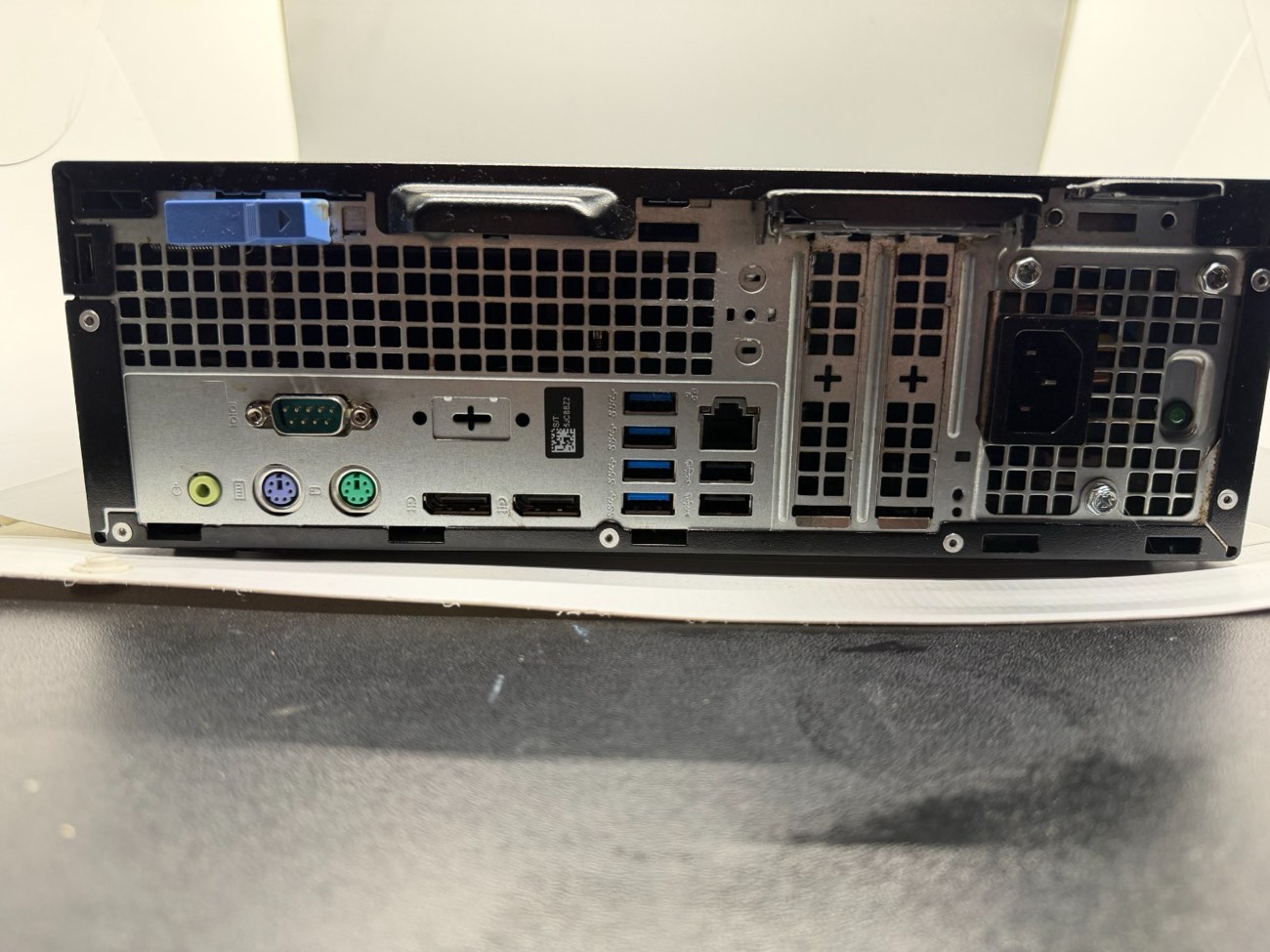 Dell OptiPlex 7070 SFF i5-9500 8GB 256GB SSD Win 11 Desktop w/ Keyboard & Mouse — view 2