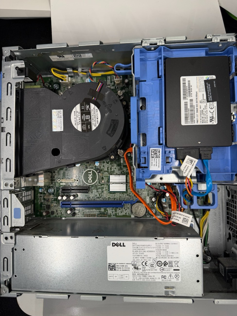 Dell OptiPlex 7070 SFF i5-9500 8GB 256GB SSD Win 11 Desktop w/ Keyboard & Mouse — view 3