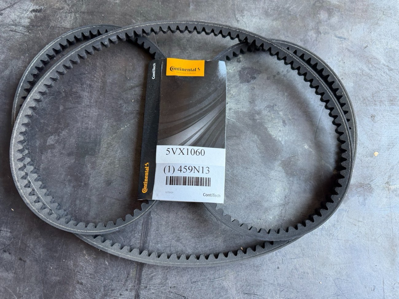 Lot of 2 Continental ContiTech 459N13 5VX1060 Cogged V-Belt 106" 5/8" New — view 1