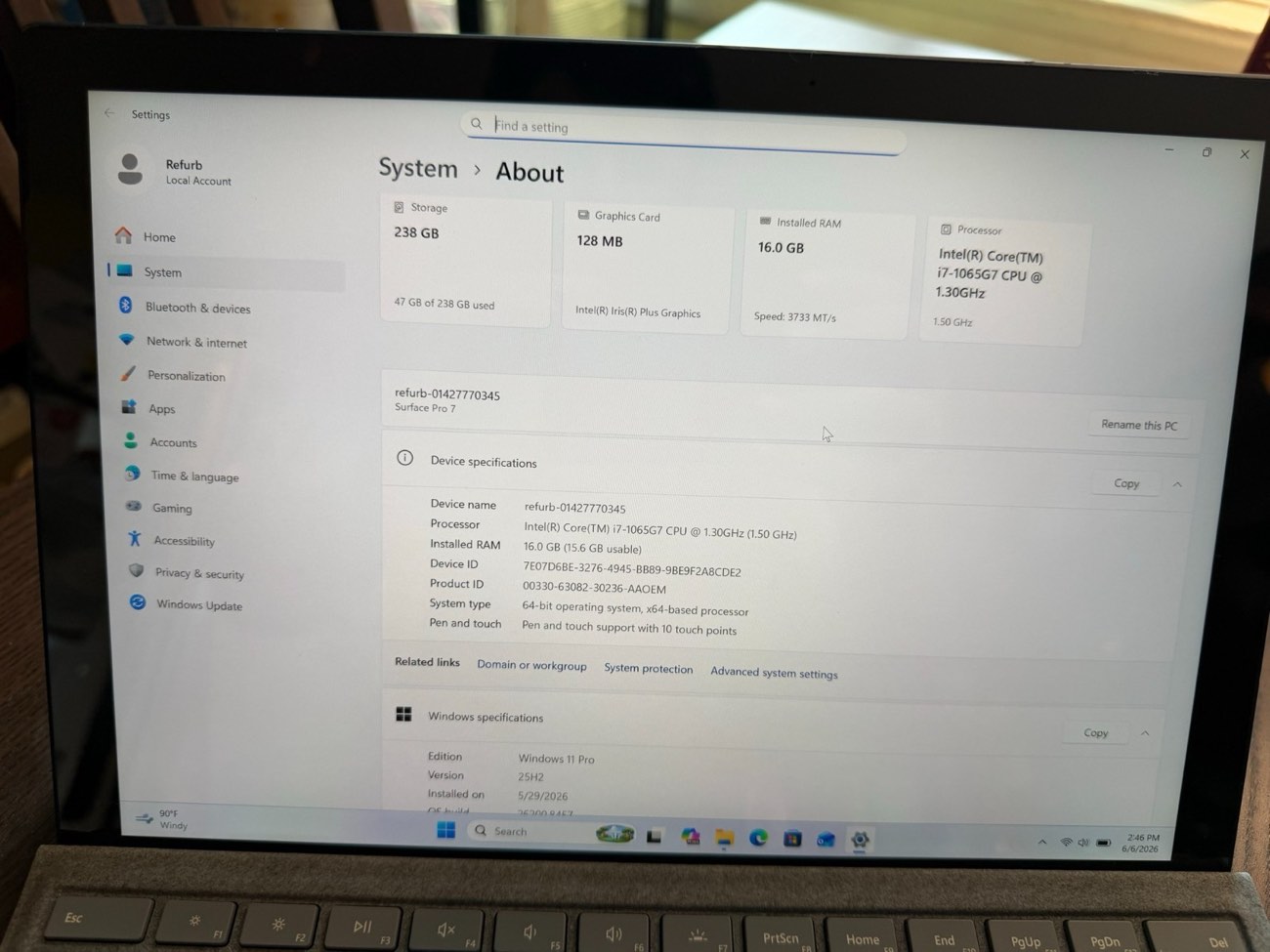 Microsoft Surface Pro 7 i7-1065G7 16GB 256GB Win11 Pro 12.3" + Type Cover Bundle — view 4